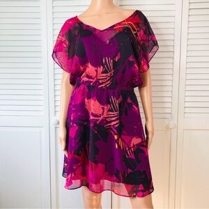 EXPRESS Purple Short Sleeve Lightweight Dress Size Large